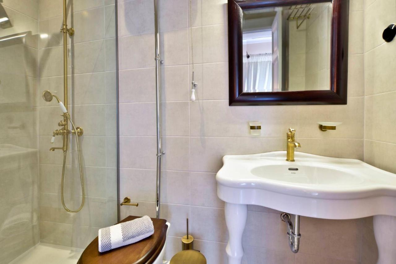 Aparthotel History House Corfu (city)